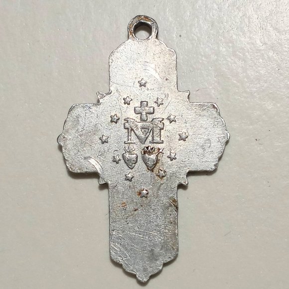 Vintage Miraculous Medal On A Silver And Green Cross Pendant Charm #C014 - Picture 2 of 2